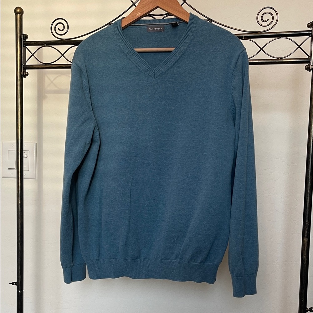 Van Heusen Blue V-Neck Sweater
